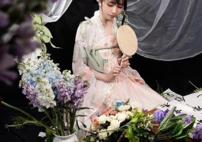 喵小吉cos草神写真：摄影大师操刀，达到极致视觉享受。