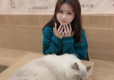 是依酱呀护士的代表作品，用图片为我们诠释了艺术之美