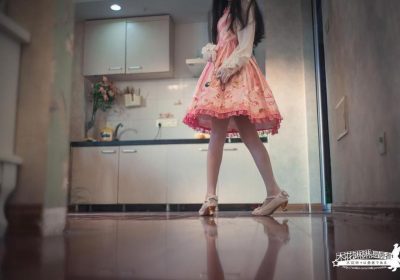 木花琳琳是勇者汉服的摄影作品，用镜头捕捉出最生动的文化差异。