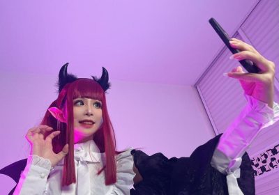 爱老师phd以前的微博名：cosplay照片更新，引领潮流风向