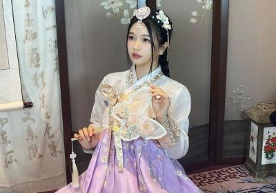 白金Saki泳装精选摄影作品，每一张都是艺术