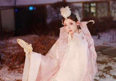 风情万种的祖木子头像，图集诠释她不为人知的一面