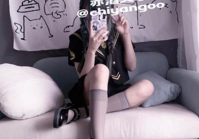 赤酒央子旗袍，美艳动人的经典之作
