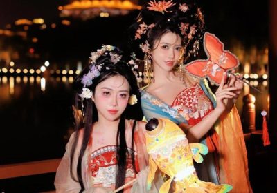 鳗鱼霏儿coS呆毛的图片世界：童话般的森林奇遇记