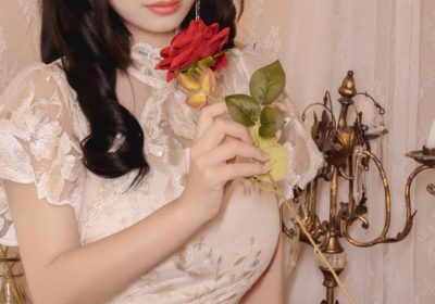 稀世美照：w韶陌陌微博揭开套图猫腻