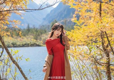 香草喵露露粉色运动，唯美美图，赏析视觉艺术的魅力。