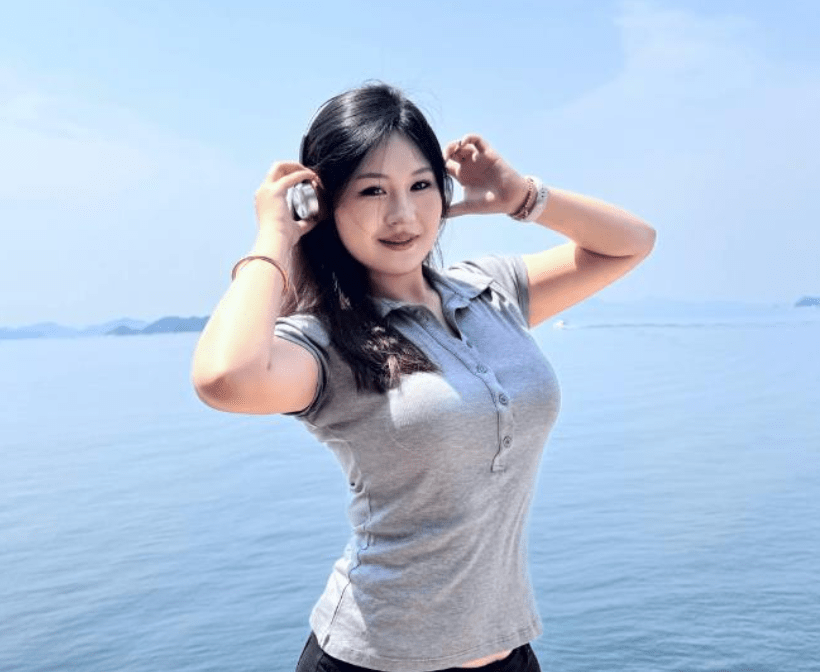 爆炒肉肉啦个人简介，岛遇写真资源及视频-1