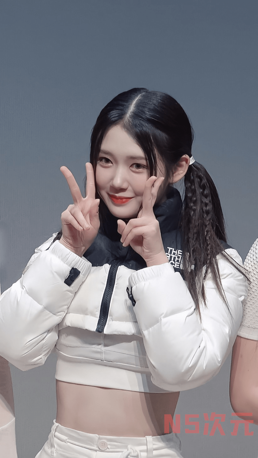 tripleS唱跳组合成员「Yubin孔裕彬」非凡才华-2