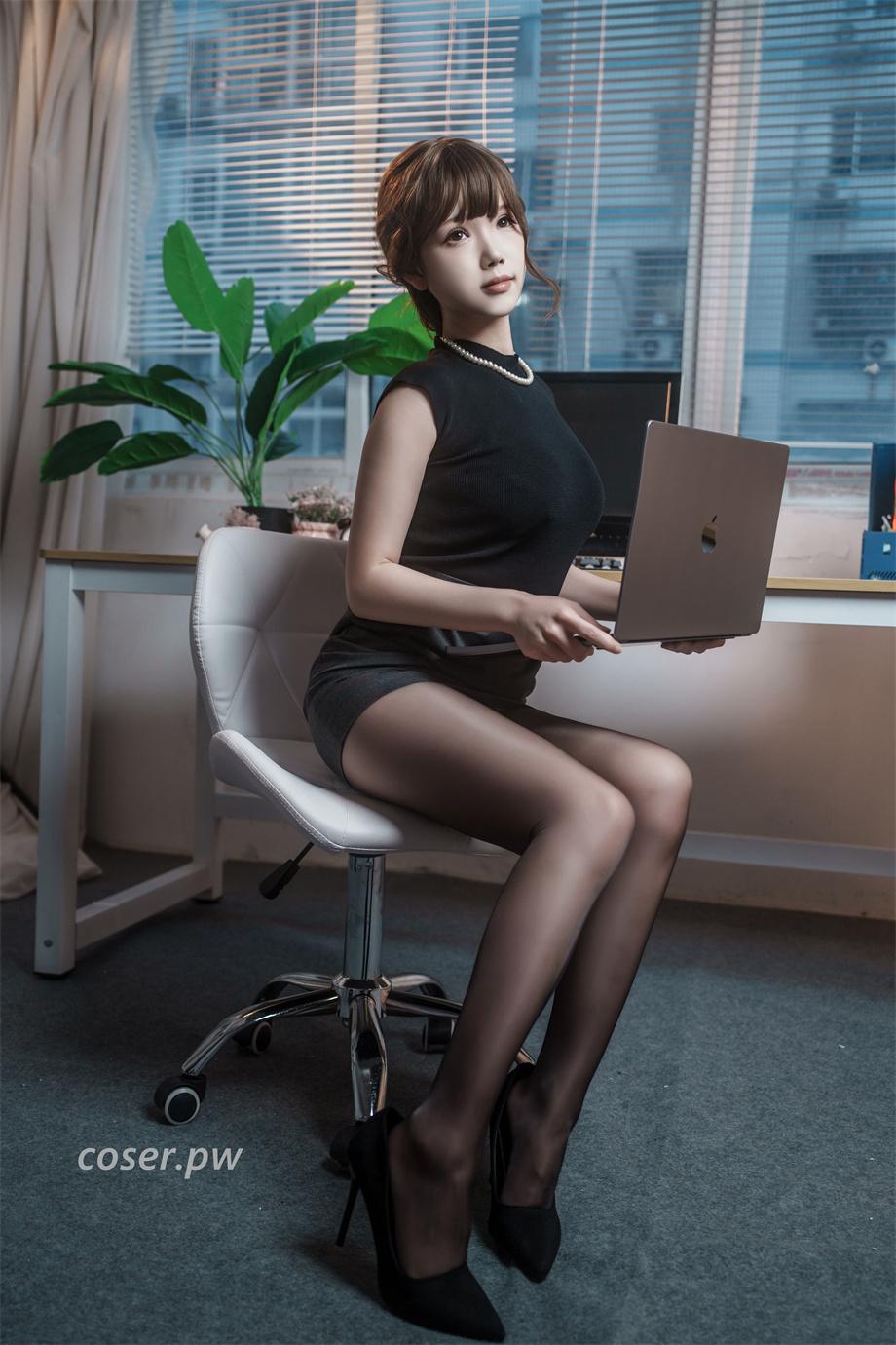 雪晴Astra百度网盘链接资源，尽享狂放的怀抱-1