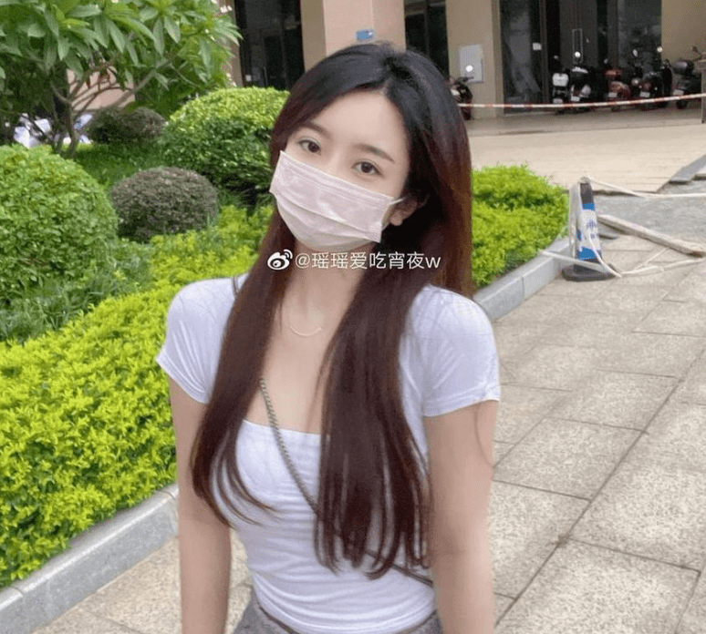 鬼畜瑶在不在w竞泳COS作品，底子好到令人羡慕-1