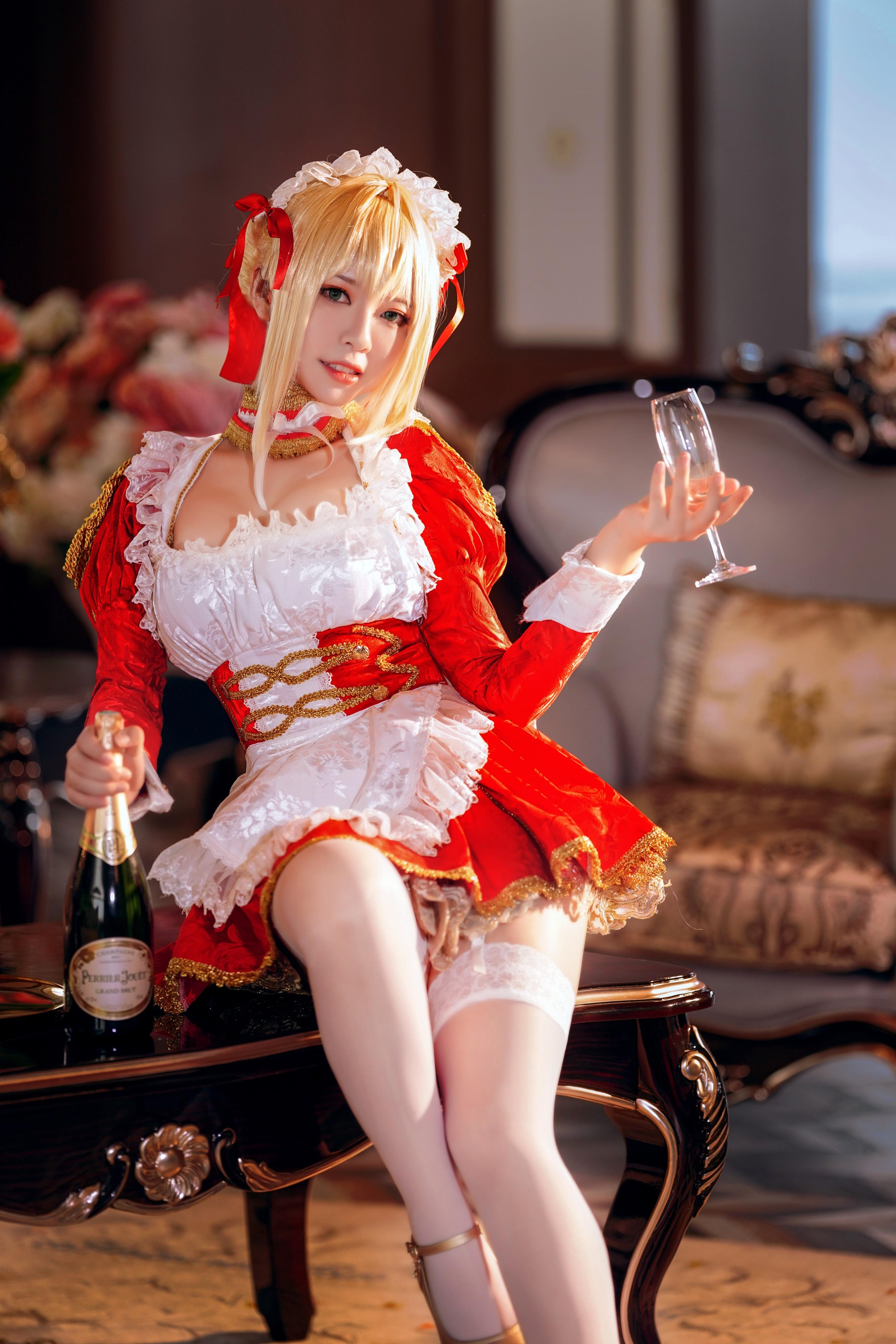 FGO-Nero(尼禄)COS美图欣赏(CN:半半子)-3 FGO-Nero(尼禄)COS美图欣赏(CN:半半子)-3