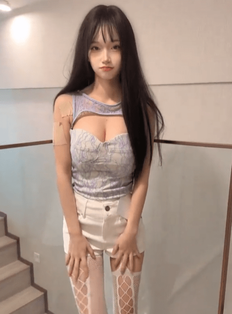 香屁酱微密圈最新图片,抖音的甜美性感风暴-2 香屁酱微密圈最新图片,抖音的甜美性感风暴-2