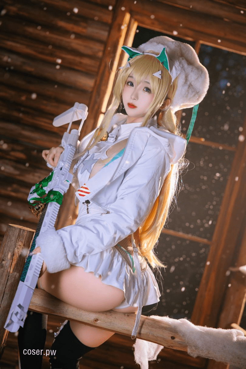 《日奈娇SSR级的露菲COS，让人看得心动不已。》-6