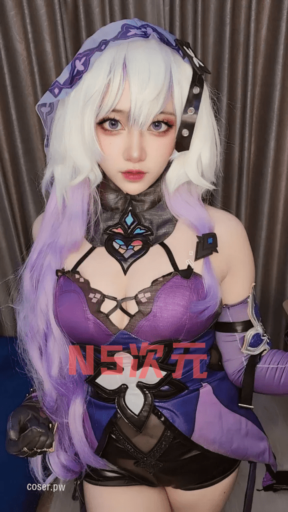 泰国COSER Khun_Beam的神秘占卜师黑天鹅-4