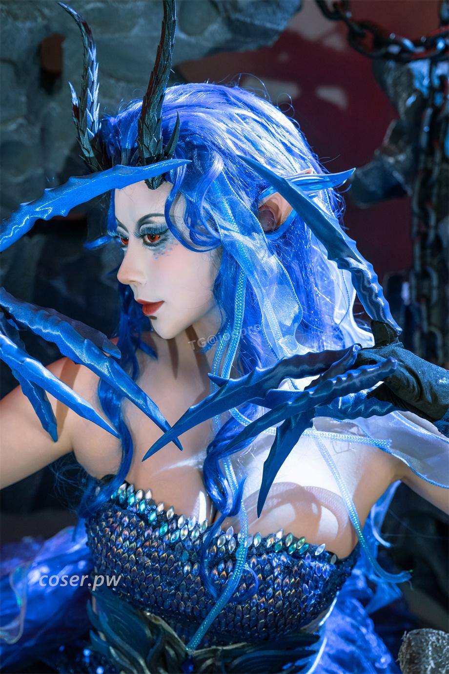 《奈汐酱写真作品预览，勘劳的老板娘韵味十足》-1