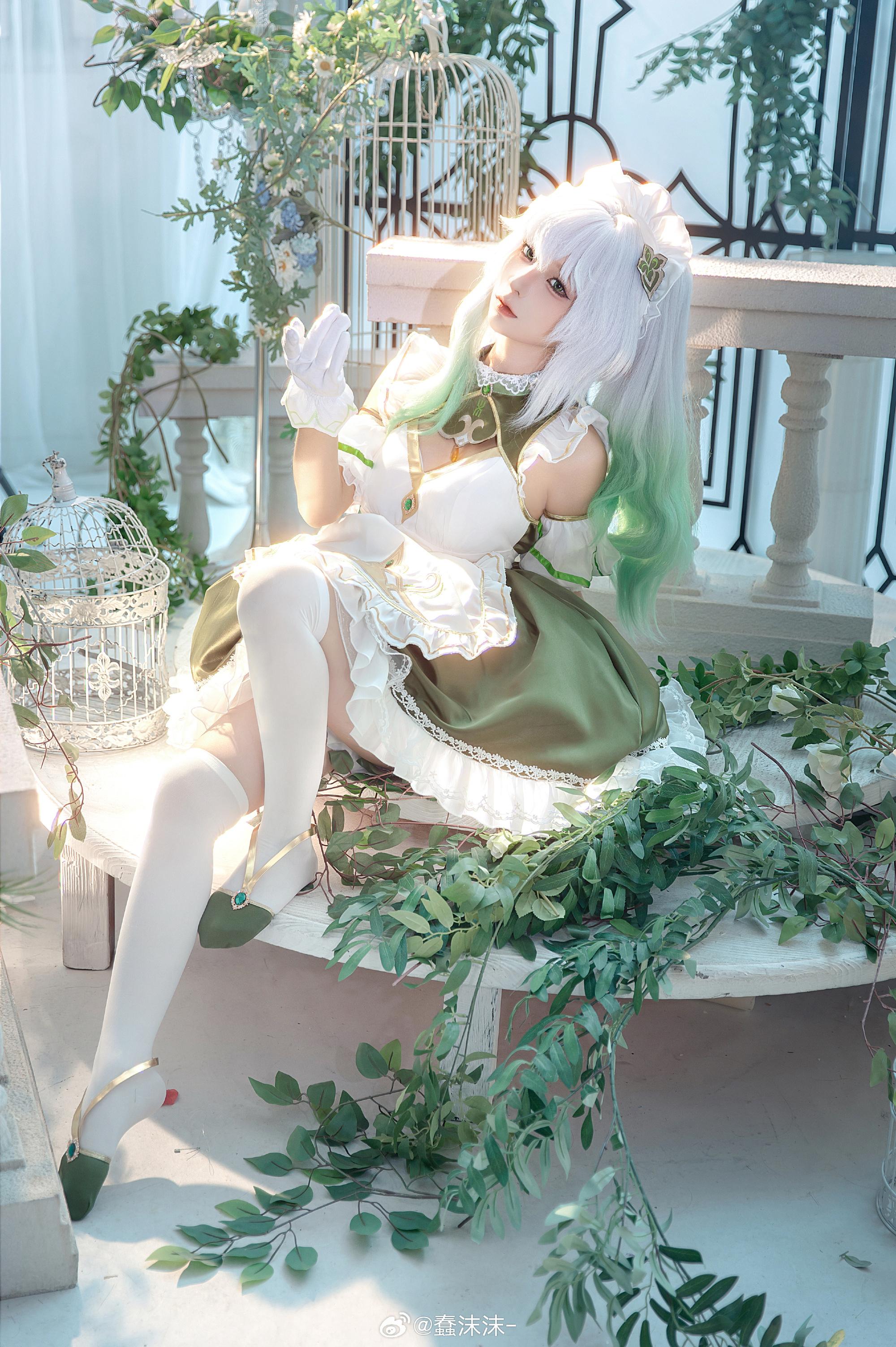 蠢沫沫最新套图草神女仆-2