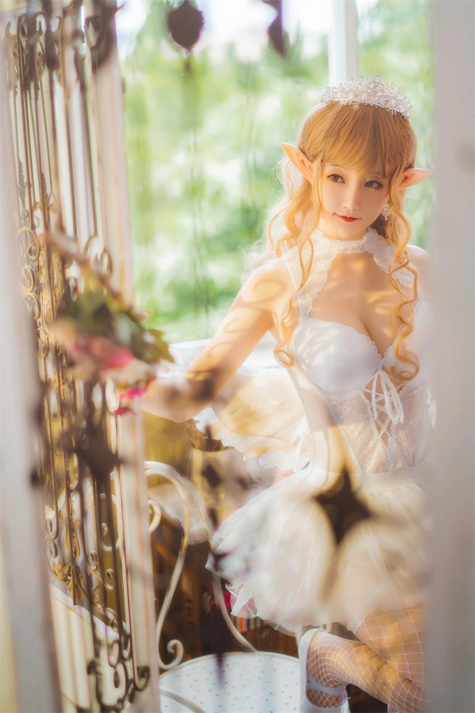 yui金鱼介绍及图包：二次元世界的璀璨明珠-2