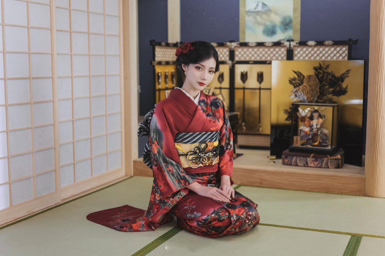 如月灰和服写真图欣赏-1 如月灰和服写真图欣赏-1