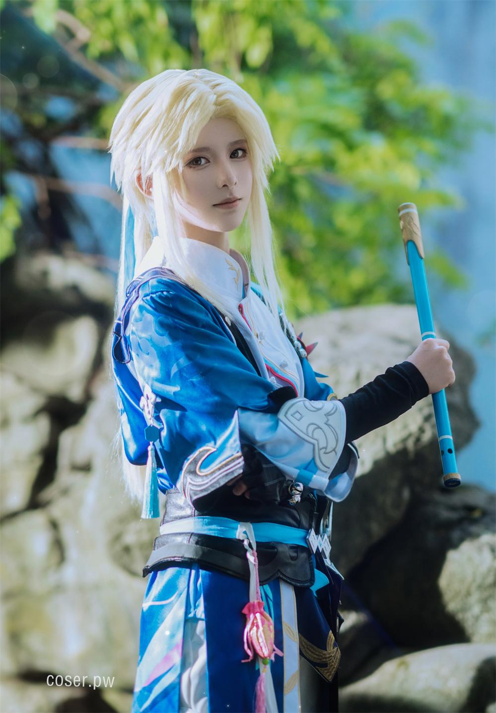 宝藏女孩“腥味猫罐”资料简介，超人气coser达人-2