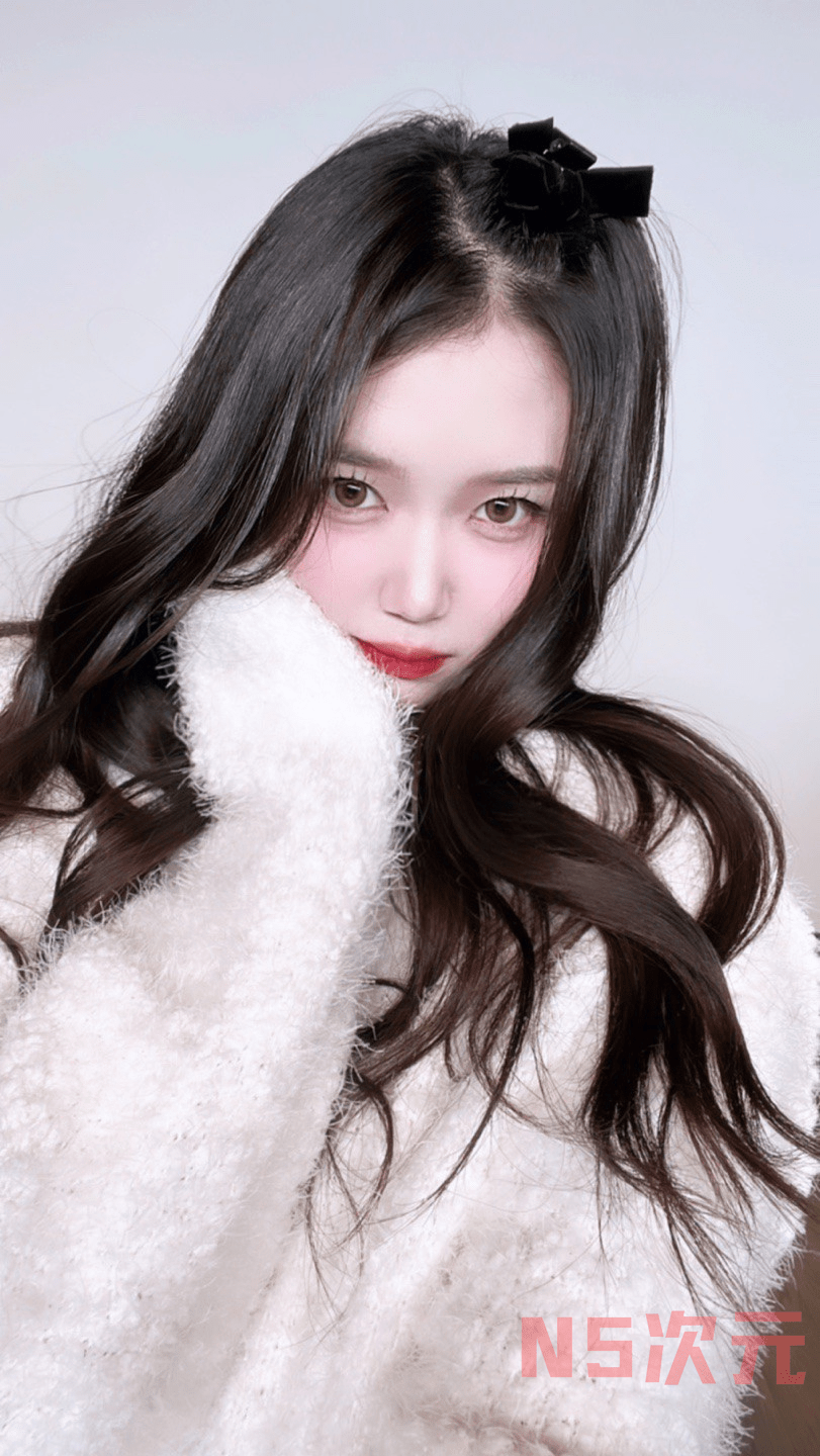 tripleS唱跳组合成员「Yubin孔裕彬」非凡才华-3