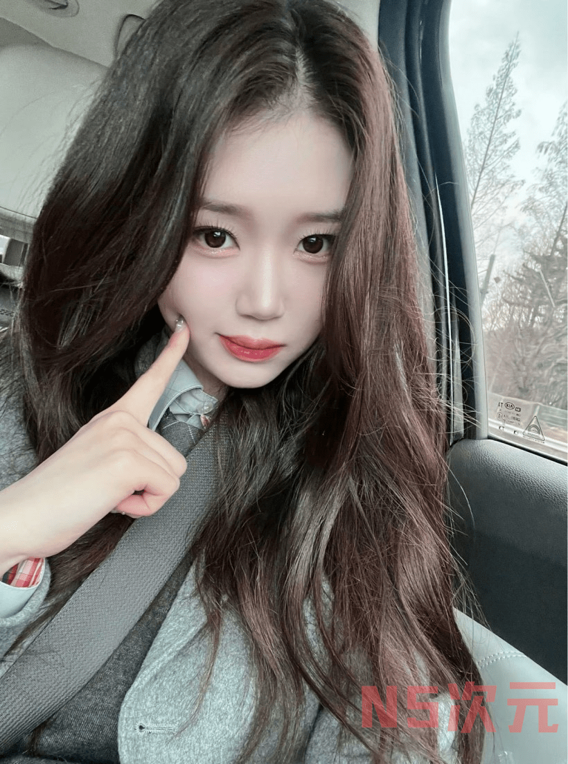 tripleS唱跳组合成员「Yubin孔裕彬」非凡才华-1