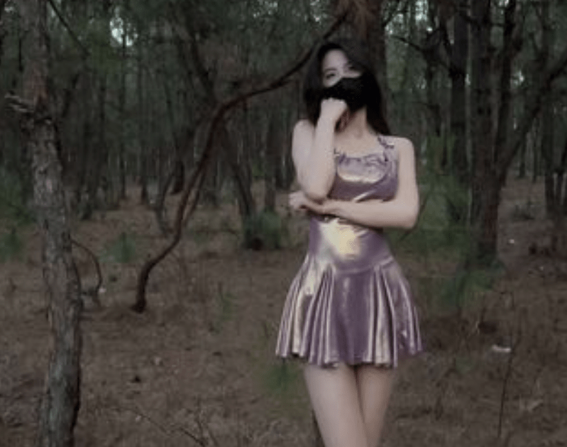 抖音小蒋姐姐图片，云南的写真女神与暖心主播-1