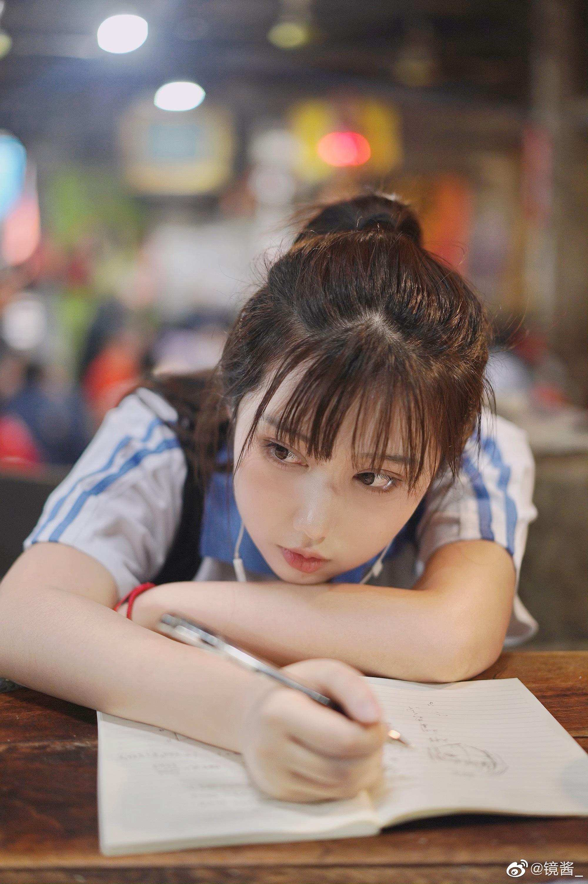 镜酱2025图片出炉,总是让人惊叹不已-2 镜酱2025图片出炉,总是让人惊叹不已-2