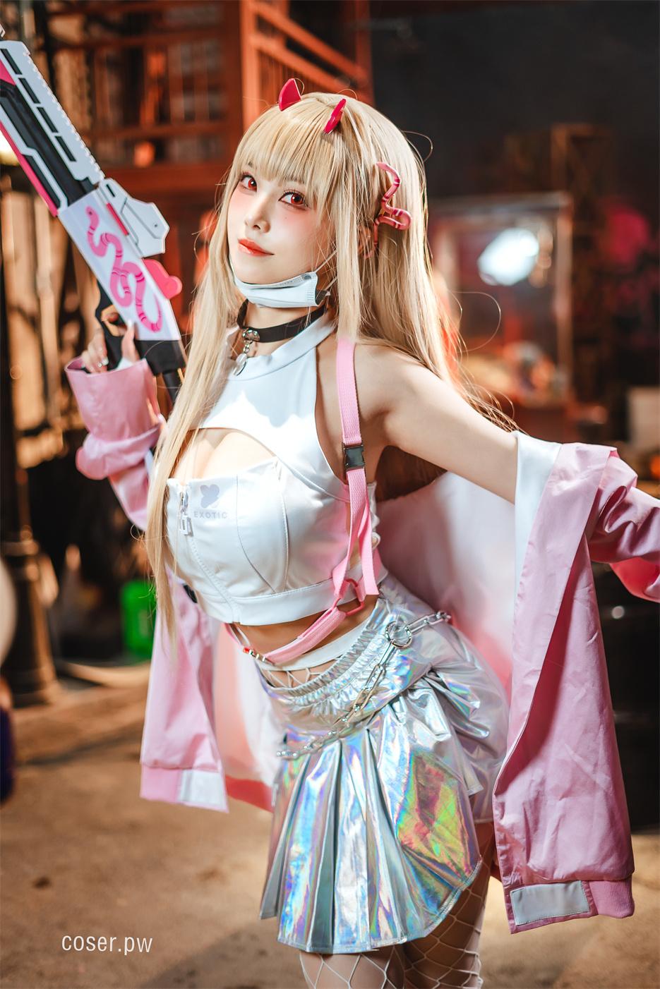 蜜汁猫裘个人简介，尼禄睡裙写真作品预览-3