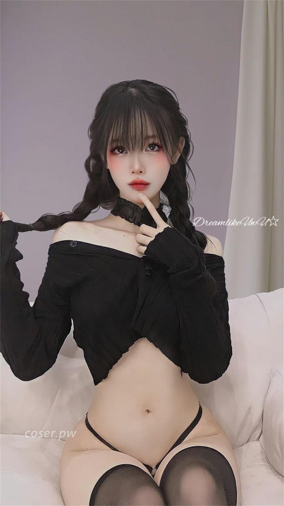 DreamlikeUwU作品特点与风格，深度大胆coser-2