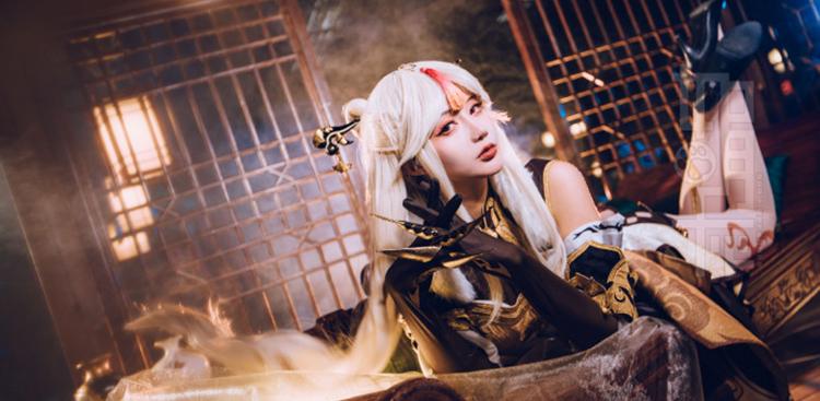 游戏《原神》凝光COS真人图(CN:如月灰)-9 游戏《原神》凝光COS真人图(CN:如月灰)-9