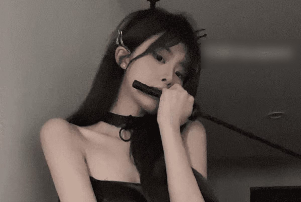 倩倩-个人简介，黑·丝兔女郎写真合集-2