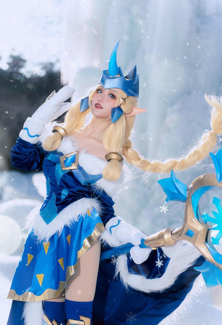 《英雄联盟》冬境仙灵 索拉卡COS真人图（cn:瓦斯塔亚小龙虾）-1