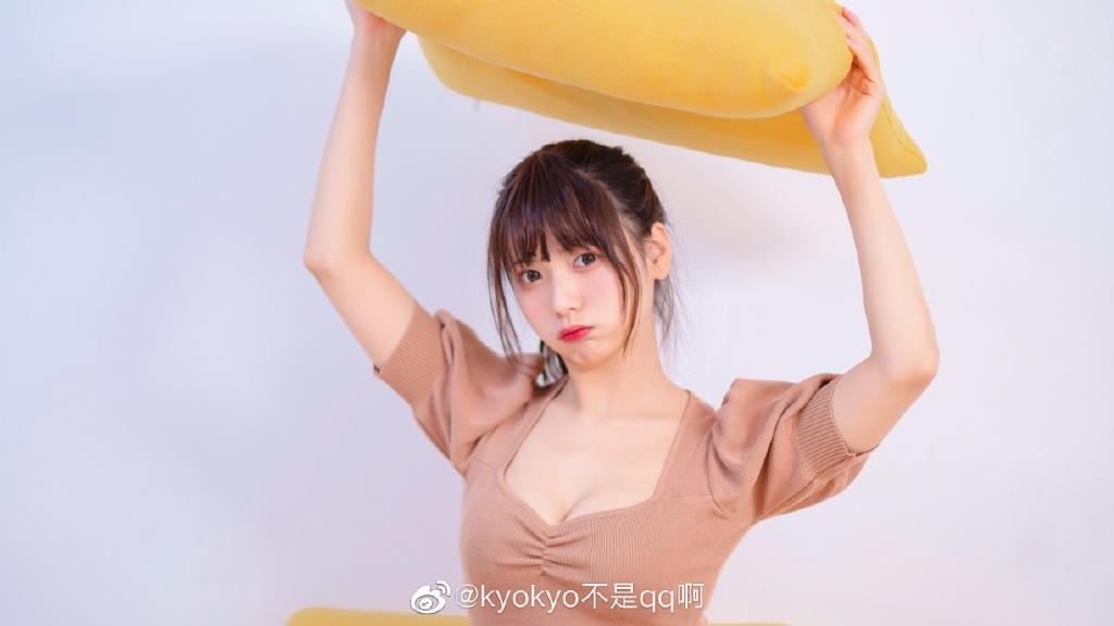 汉堡王kyokyo个人介绍，高品质coser图集一览-1