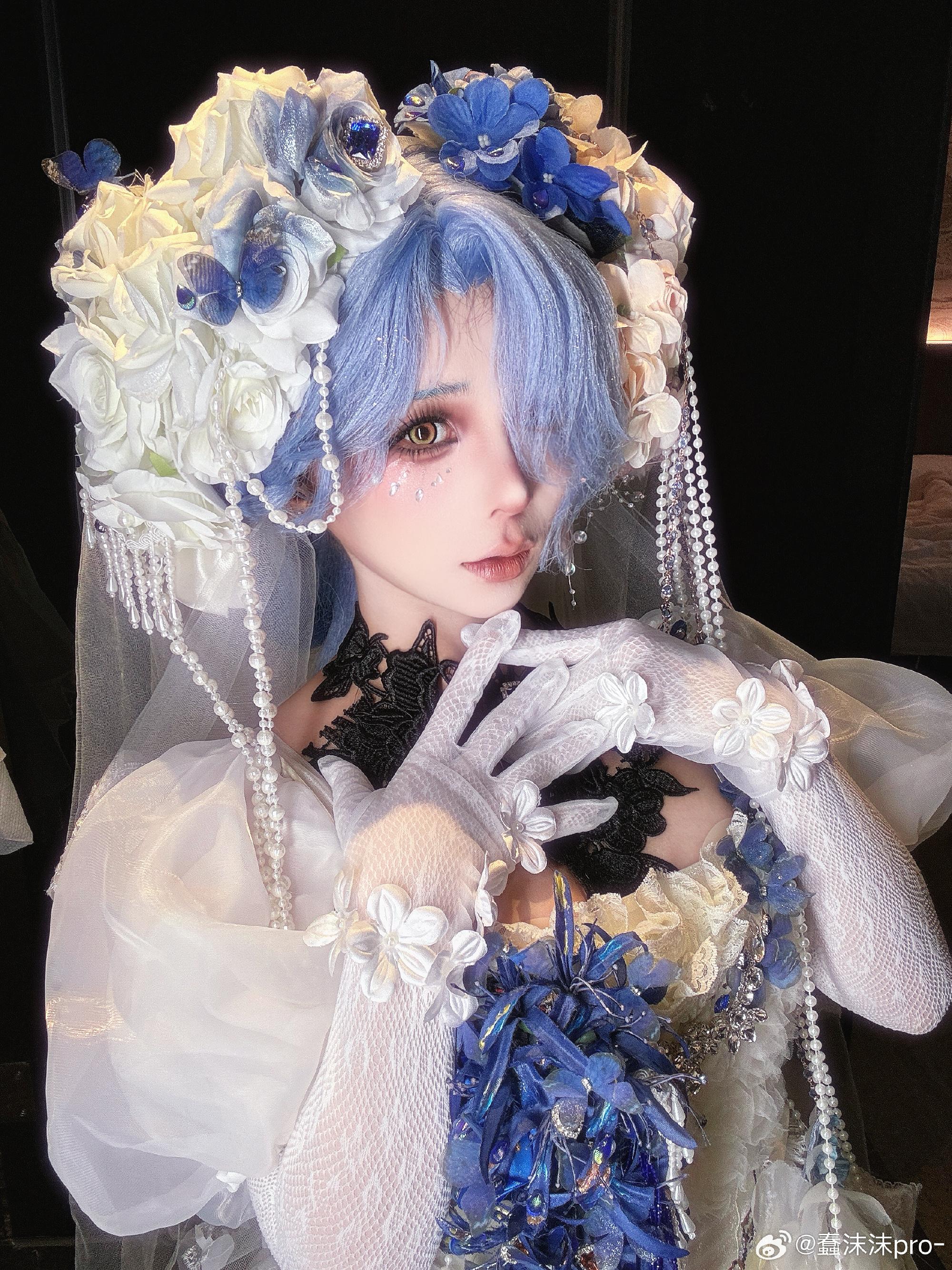 蠢沫沫2025年最养眼图集出炉，打破了常规的束缚-1