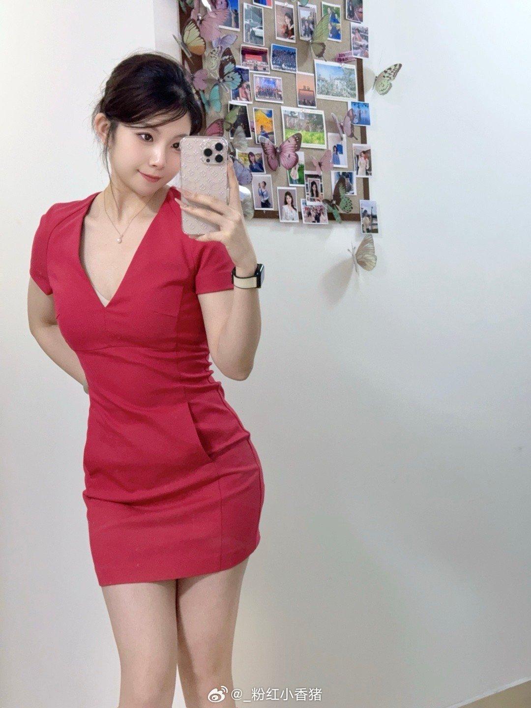 粉红小香猪个人介绍，岛遇app最新热门写真推荐-2