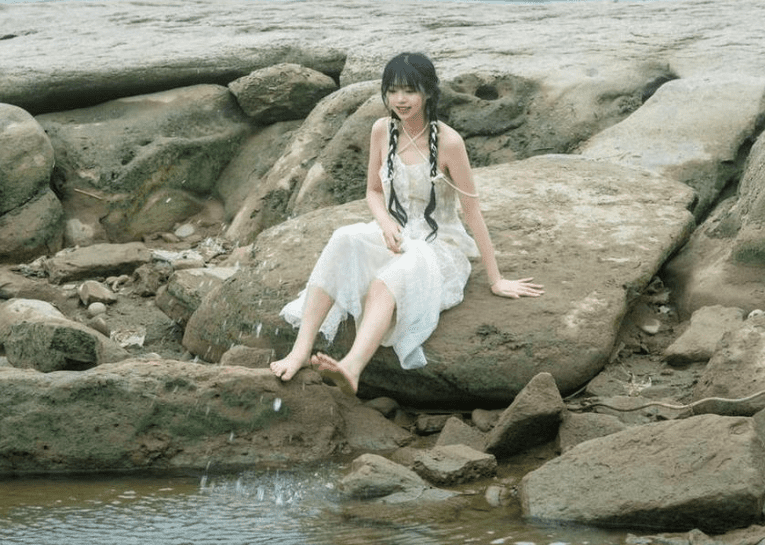 云溪溪摄影作品，作品犹如一部精雕细琢的电影-1