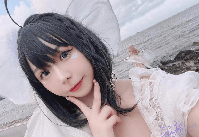 《自闭颜球球2025新图，玩转着蜘蛛侠，颜值爆表》-1