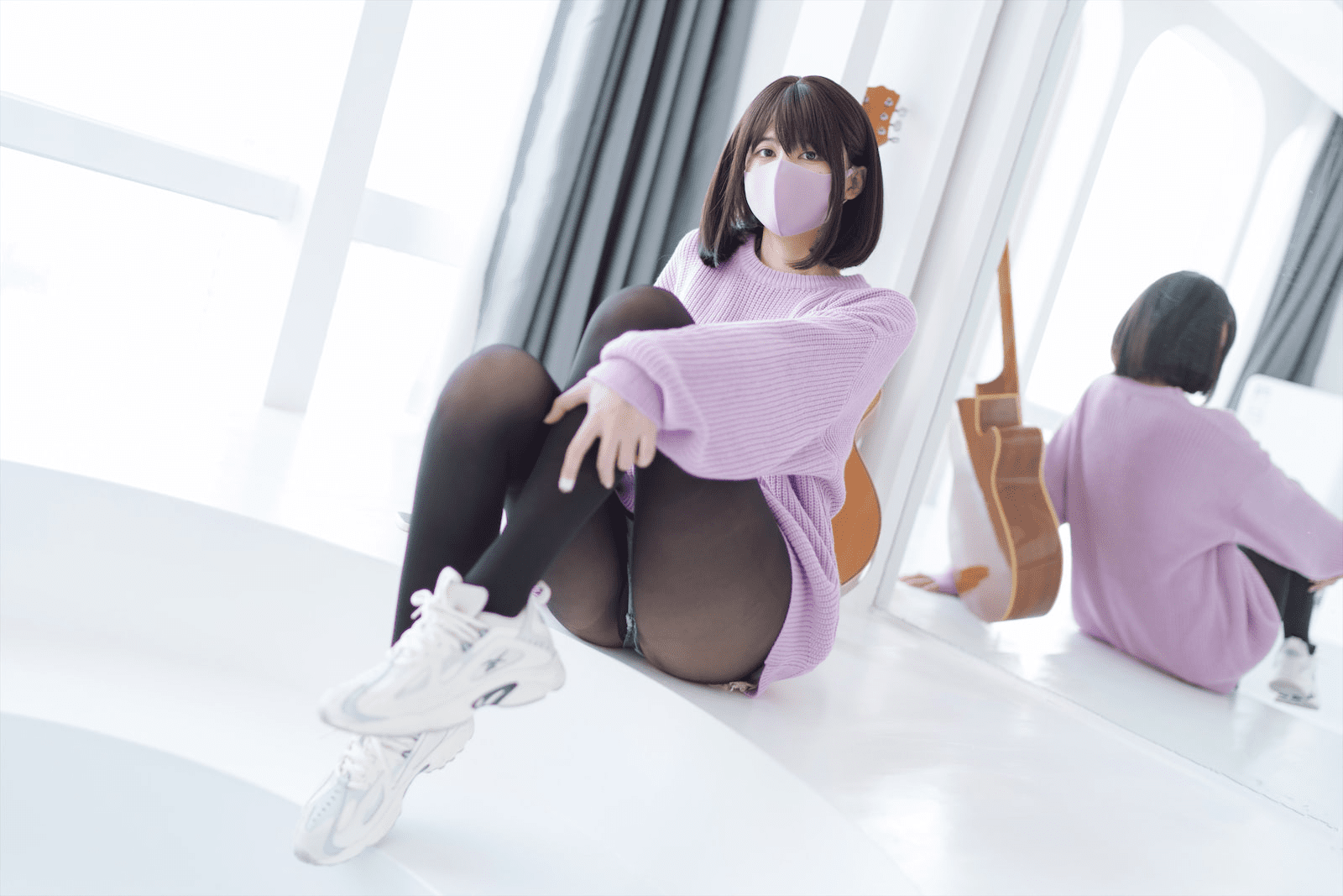 眼酱大魔王w写真作品推荐，甜美可爱瑜伽裤分享-1