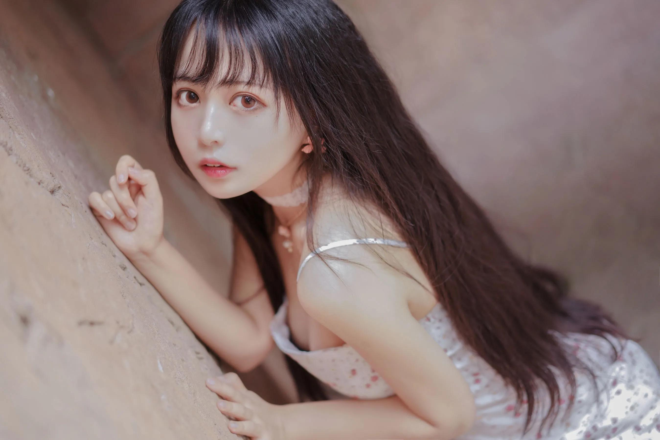 黑猫猫OvO 超唯美性感私房写真图片-1