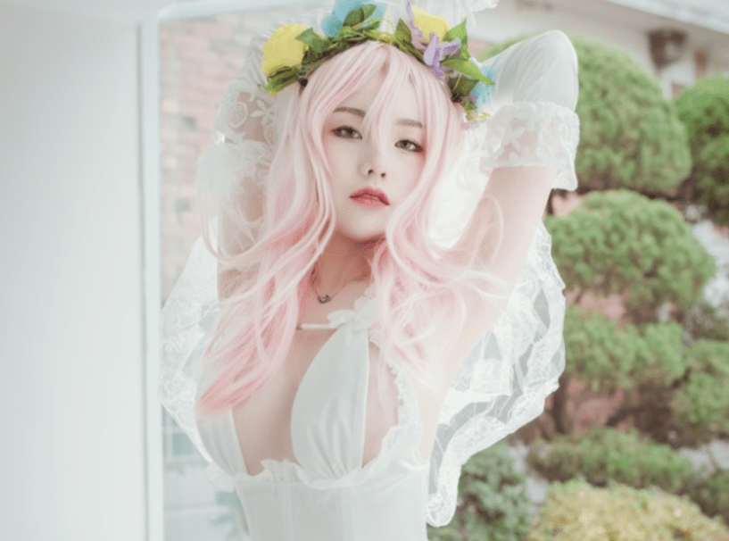 韩国Yuna(윤아)个人简介高清写真图集，视觉盛宴！-1