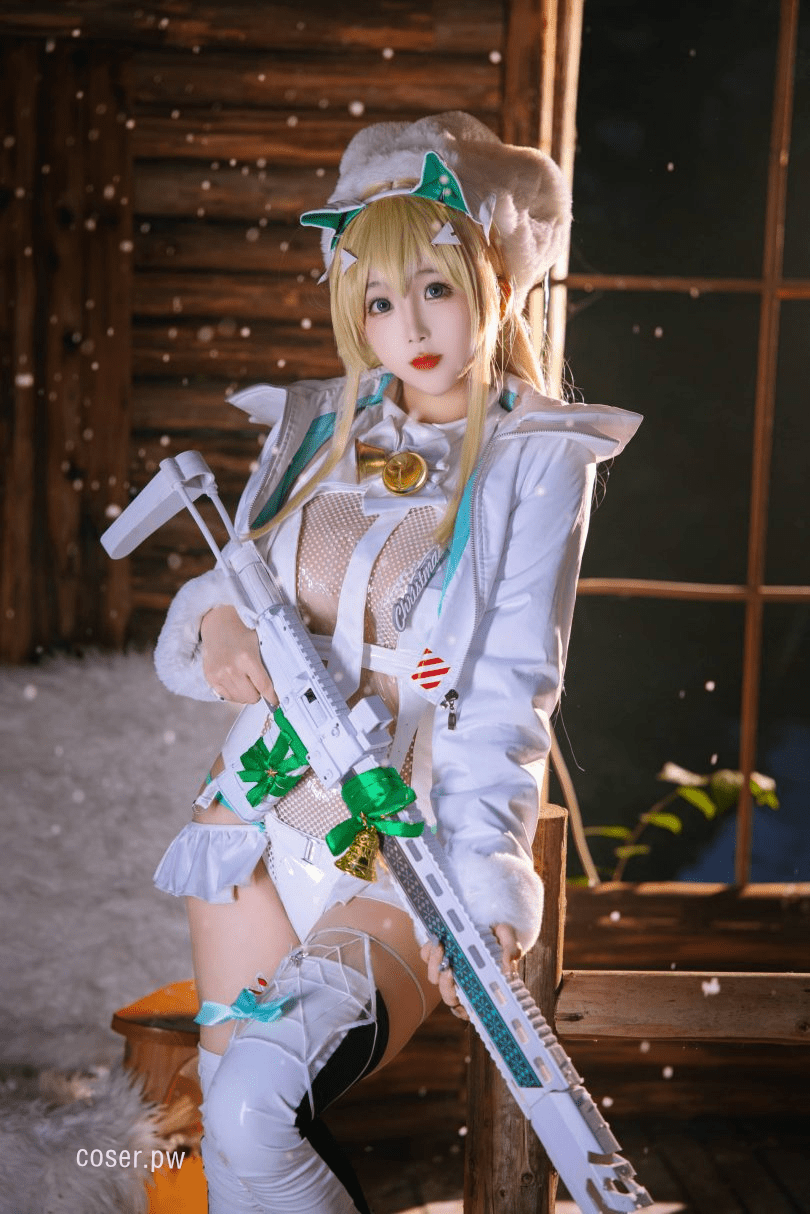 《日奈娇SSR级的露菲COS，让人看得心动不已。》-5