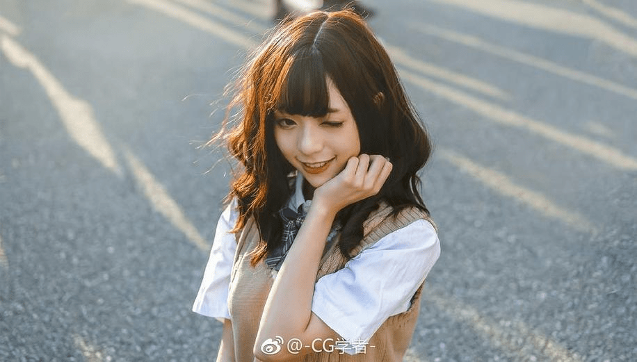 舞小喵cos图片，独特的见解作品广泛追捧-1