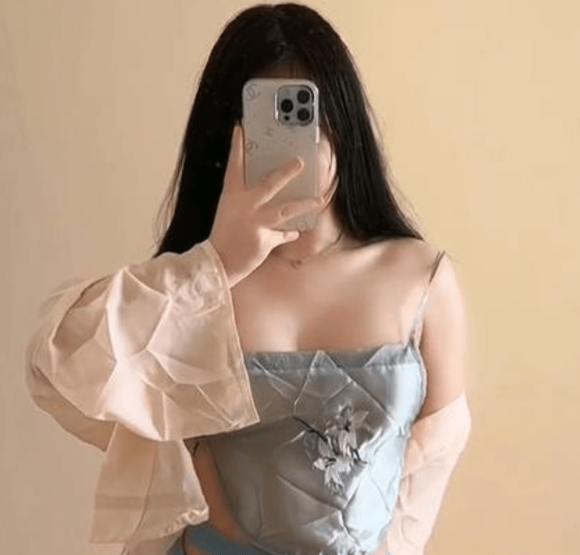 猪饲料空姐制服私房高清图片，身材爆表-2