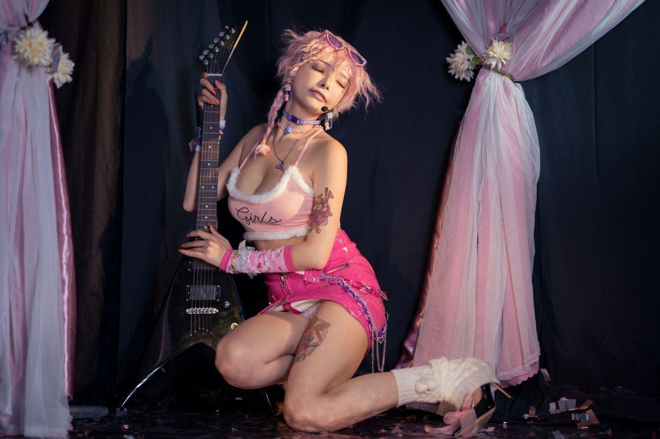 秋和柯基小偶像COS图欣赏-1 秋和柯基小偶像COS图欣赏-1