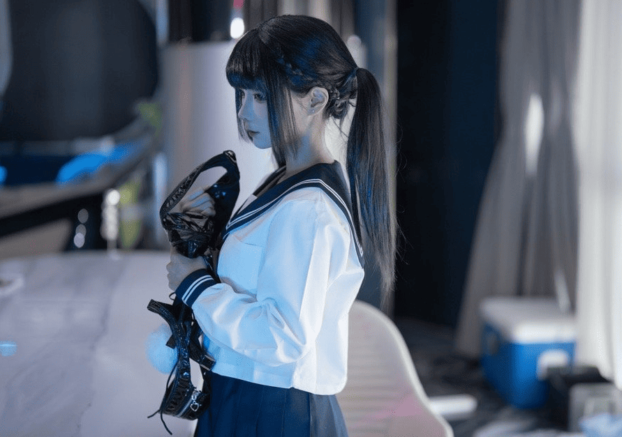 蠢沫沫2025年最养眼图集出炉，打破了常规的束缚-1