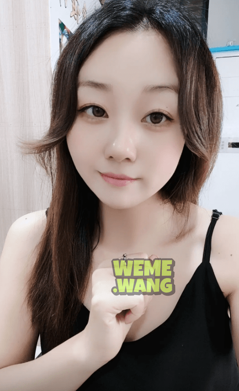 霸道的温柔觅圈的“温柔香”：反差下的真实与成熟之美-1