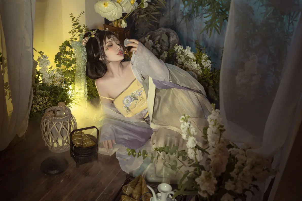 爆机少女喵小吉 – 浣溪沙·端午清新图-1 爆机少女喵小吉 – 浣溪沙·端午清新图-1