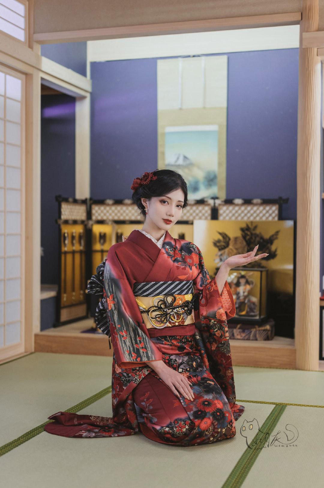 如月灰和服写真图欣赏-6 如月灰和服写真图欣赏-6