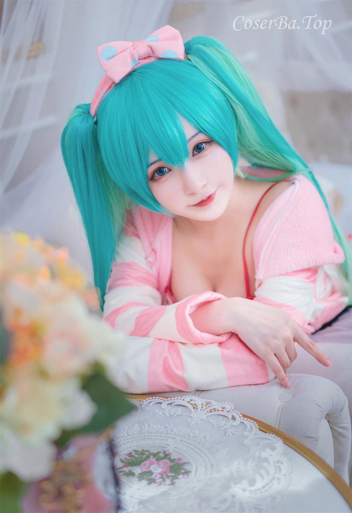 铁板烧鬼舞W个人简介高清图片，cos界最美之一-1