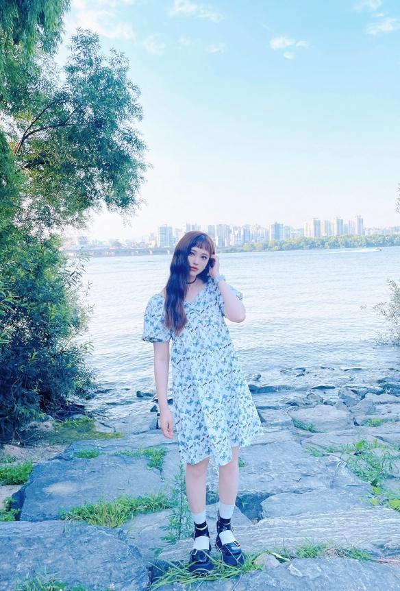 韩国美少女Coser“SPACE”个人作品图欣赏-15 韩国美少女Coser“SPACE”个人作品图欣赏-15